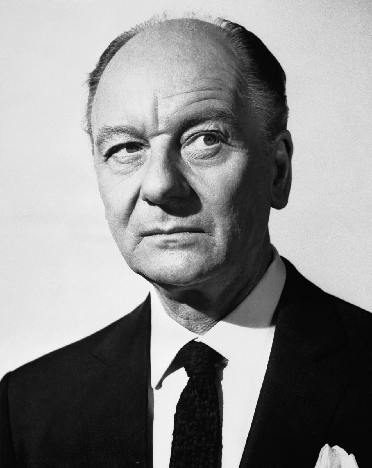 تصویر John Gielgud