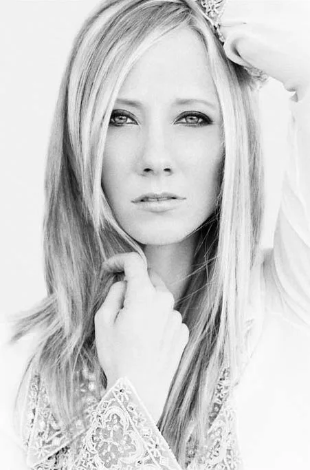 تصویر Anne Heche