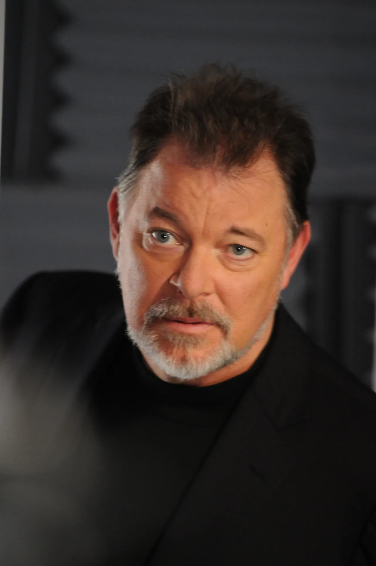تصویر Jonathan Frakes