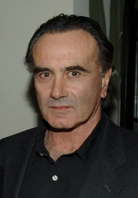 تصویر Dan Hedaya