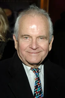 تصویر Ian Holm