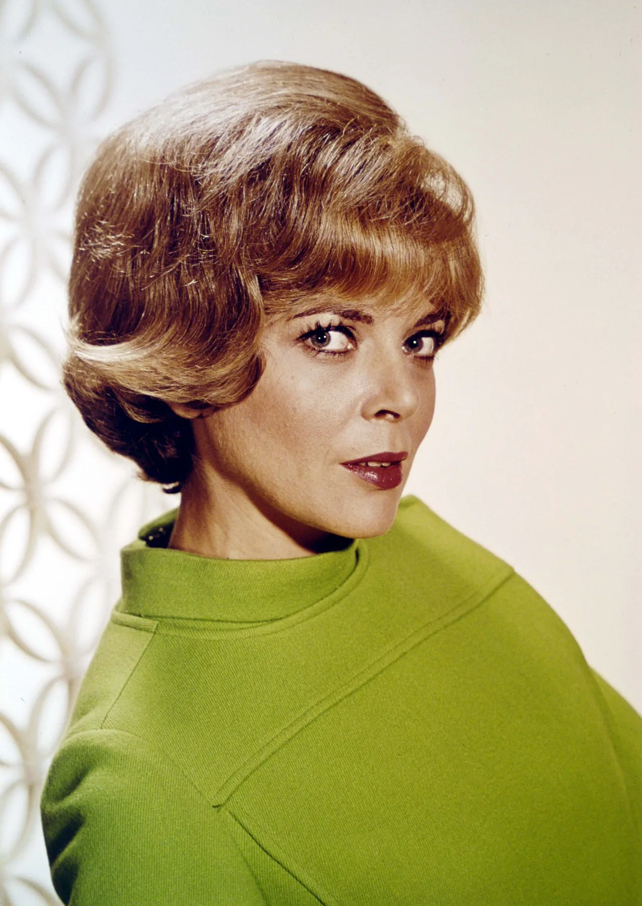 تصویر Barbara Bain