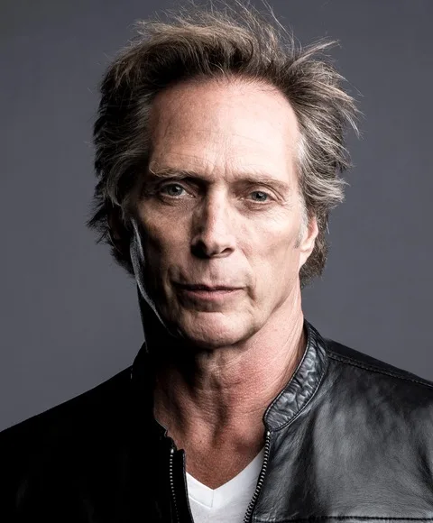 تصویر William Fichtner