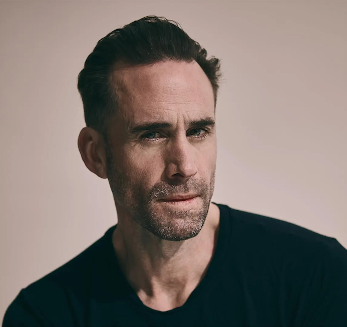 تصویر Joseph Fiennes