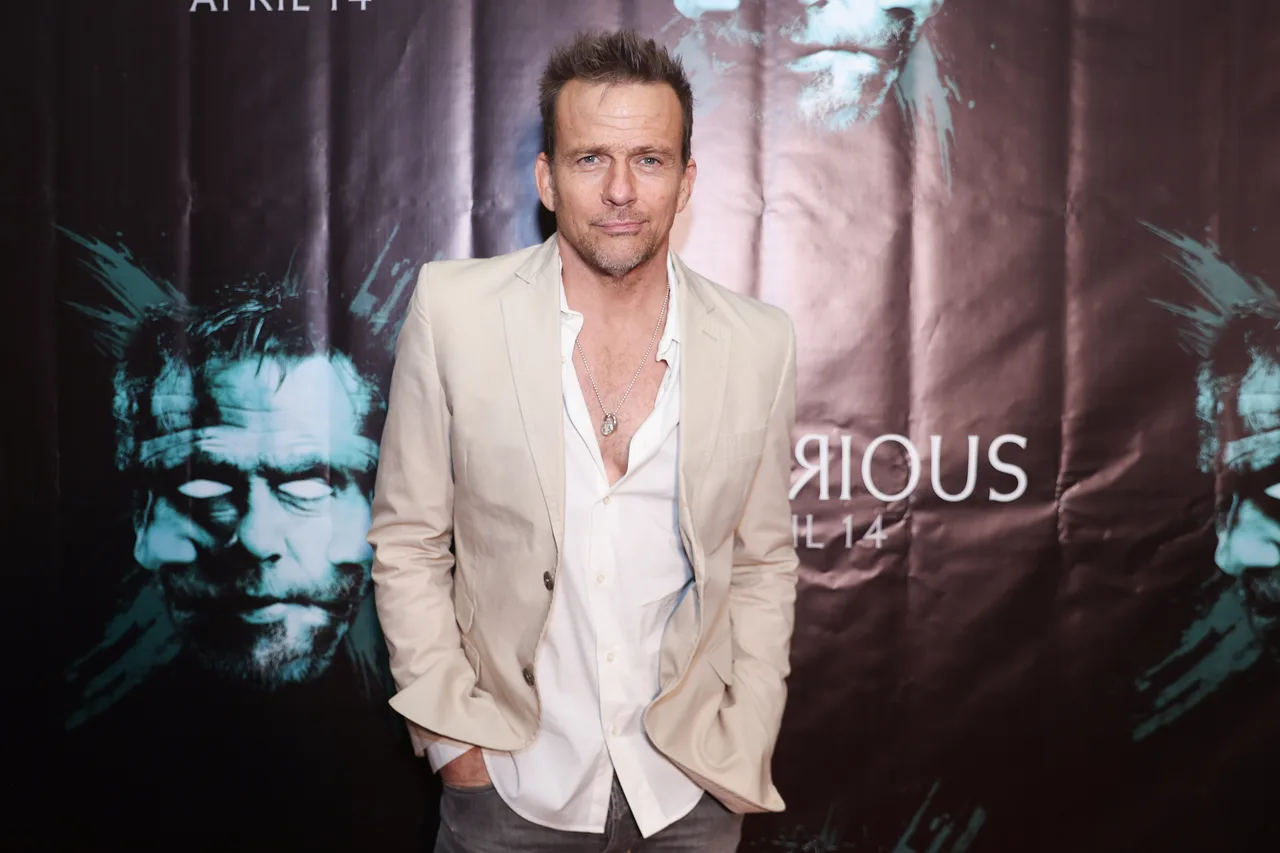 تصویر Sean Patrick Flanery