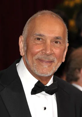 تصویر Frank Langella