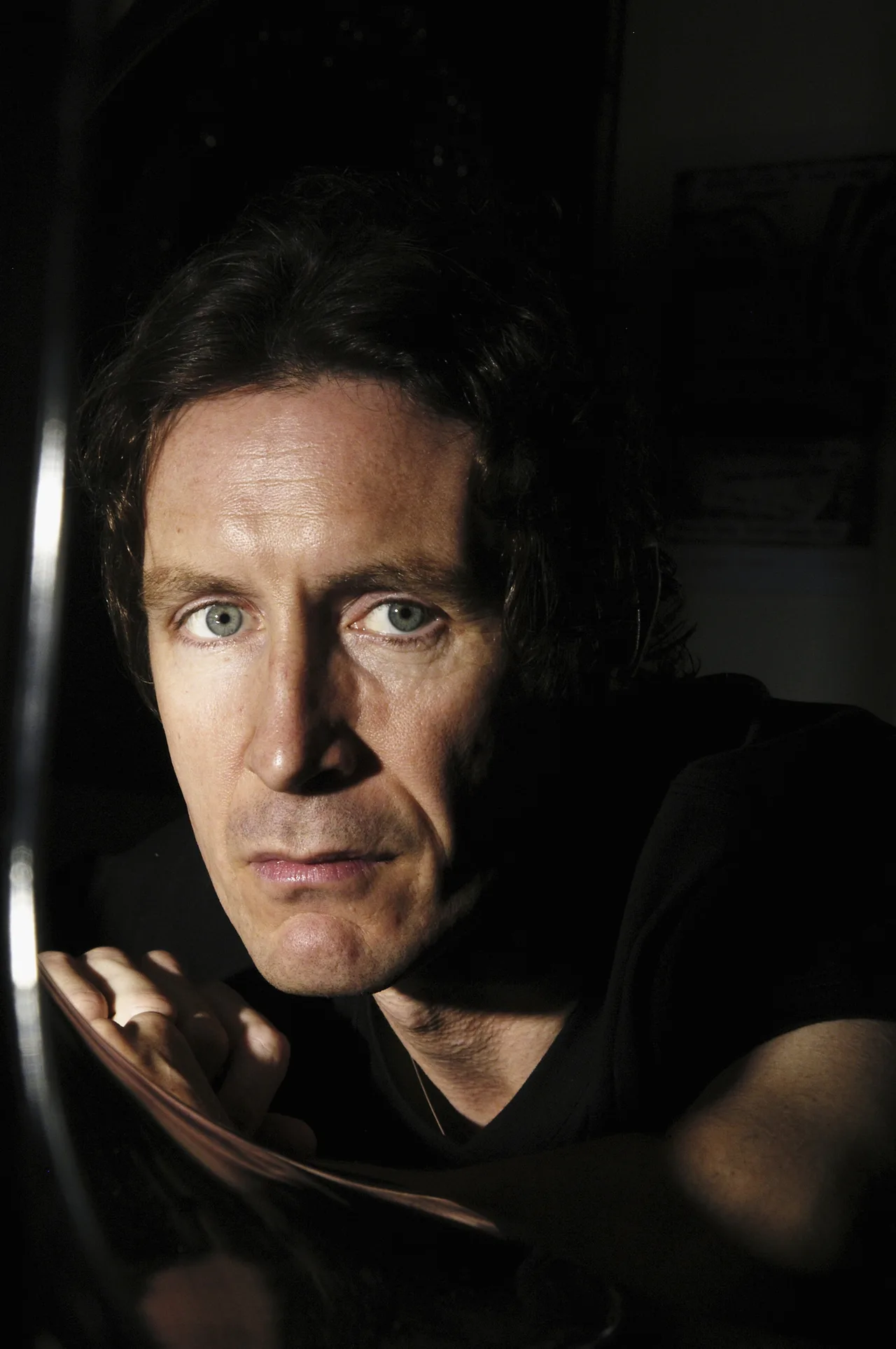 تصویر Paul McGann