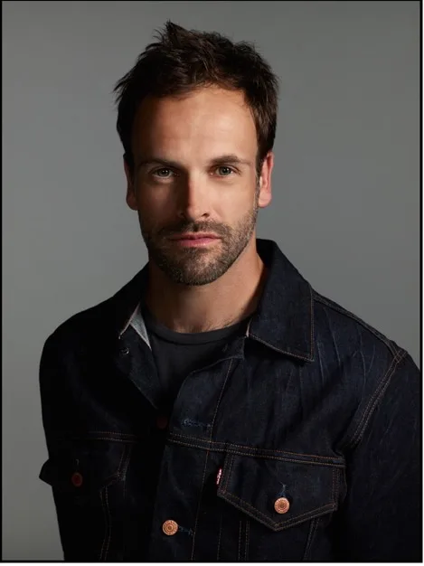 تصویر Jonny Lee Miller