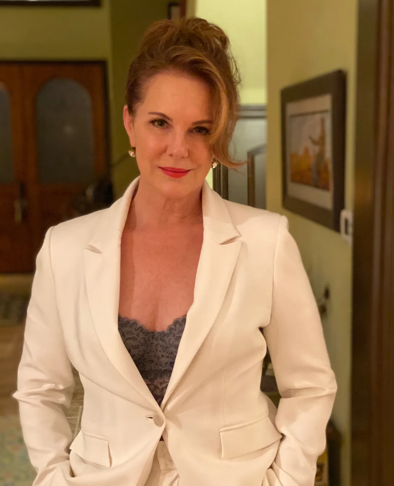 تصویر Elizabeth Perkins