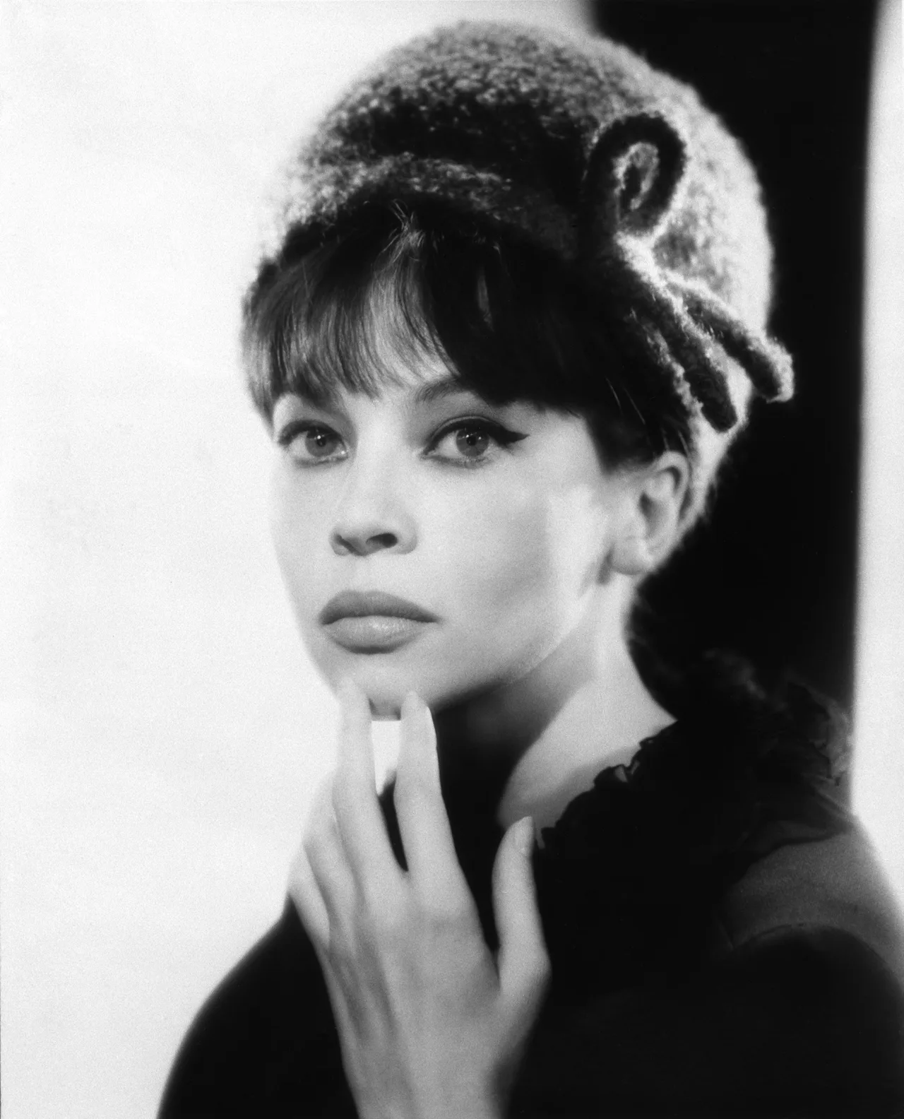 تصویر Leslie Caron