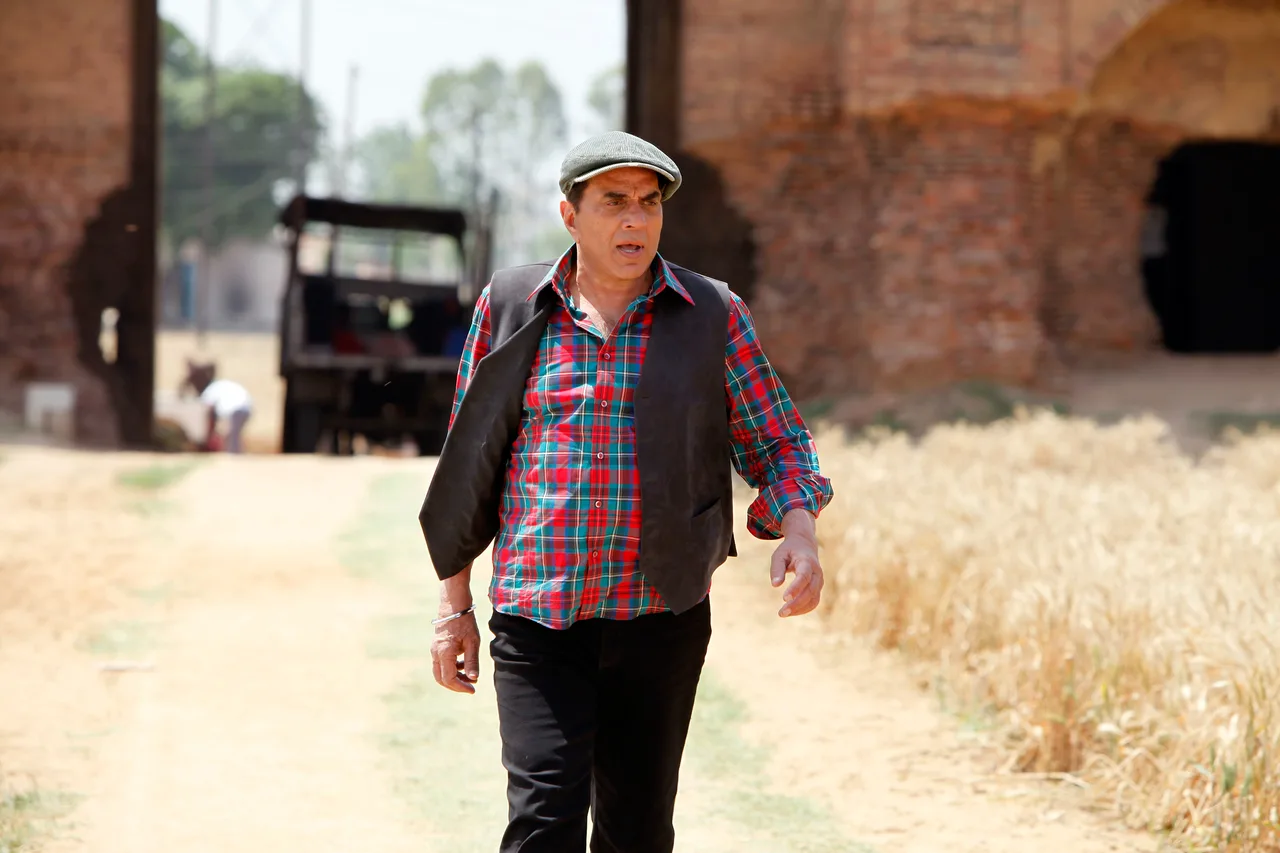تصویر Dharmendra