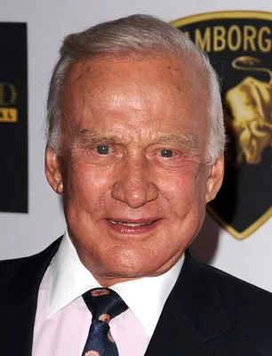 تصویر Buzz Aldrin