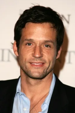 تصویر Josh Hopkins