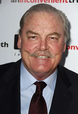 تصویر Stacy Keach