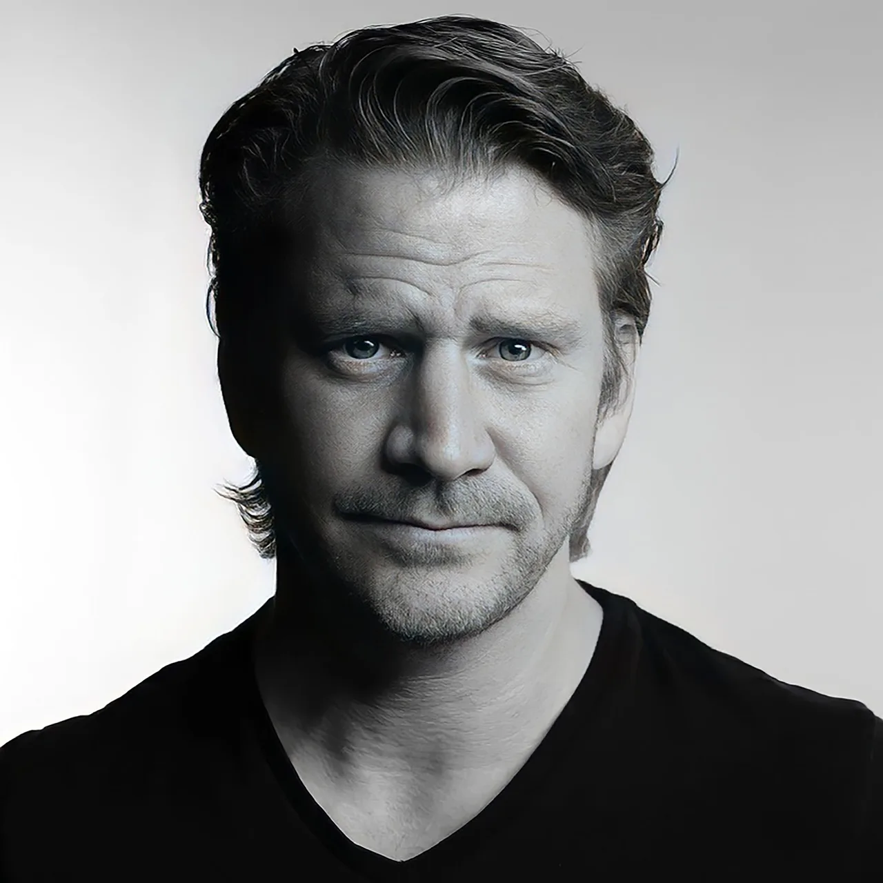 تصویر Dash Mihok