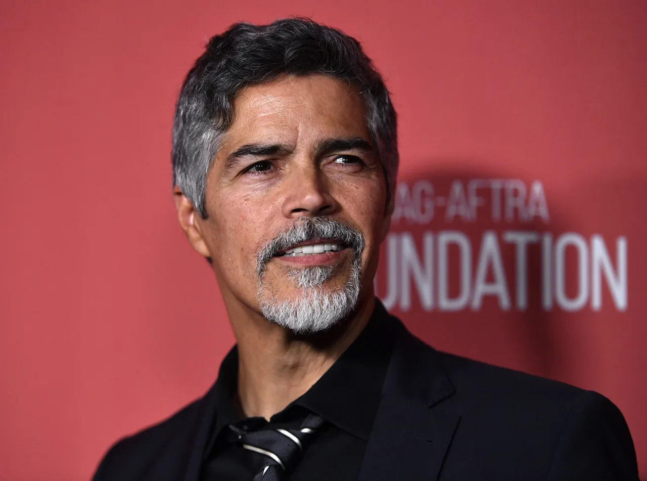 تصویر Esai Morales