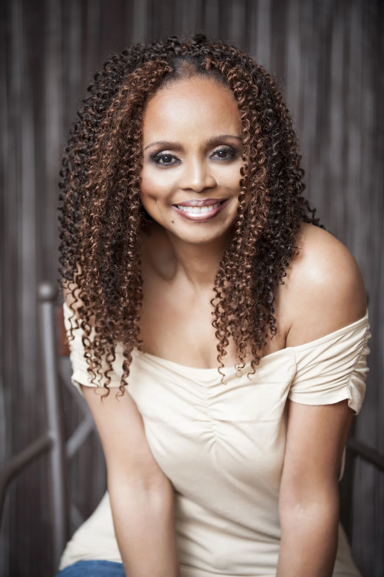 تصویر Debbi Morgan