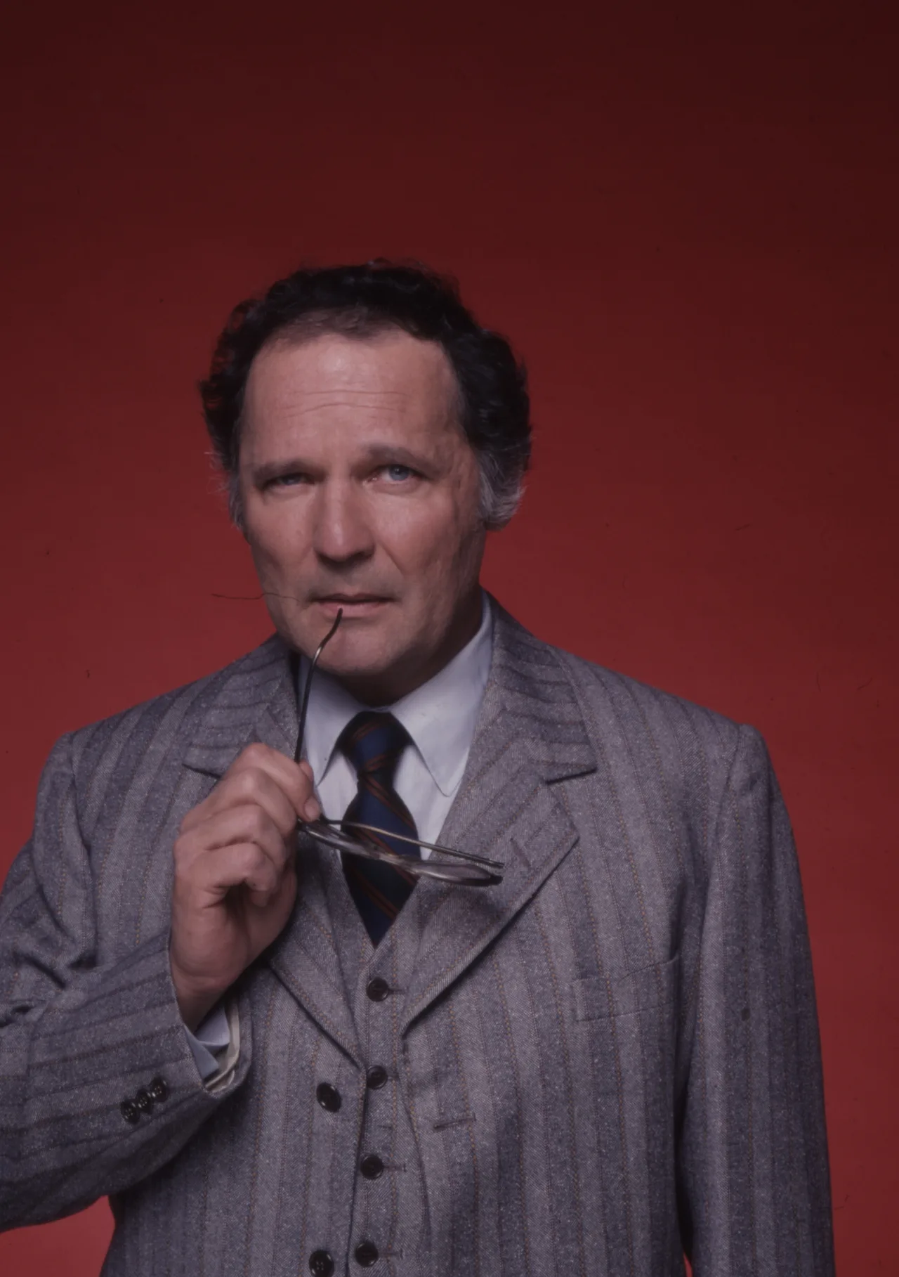 تصویر John Vernon