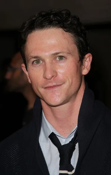 تصویر Jonathan Tucker