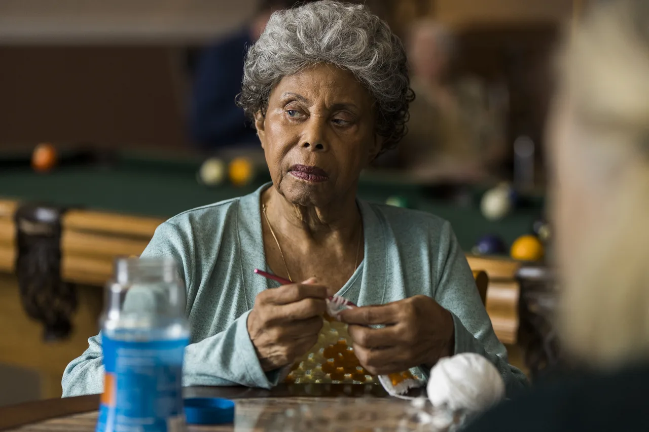تصویر Phyllis Applegate