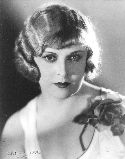 تصویر Gertrude Astor