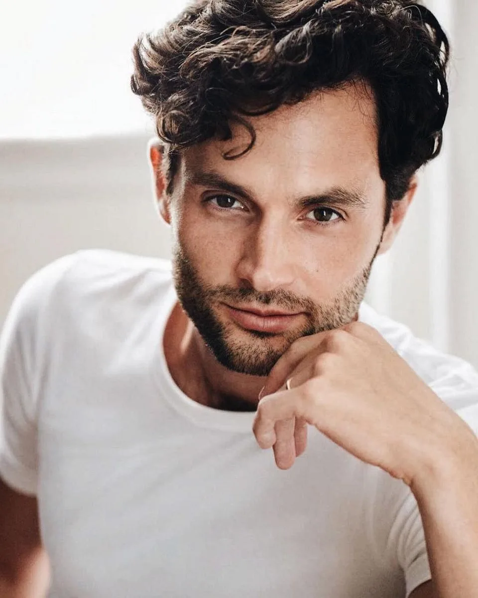 تصویر Penn Badgley