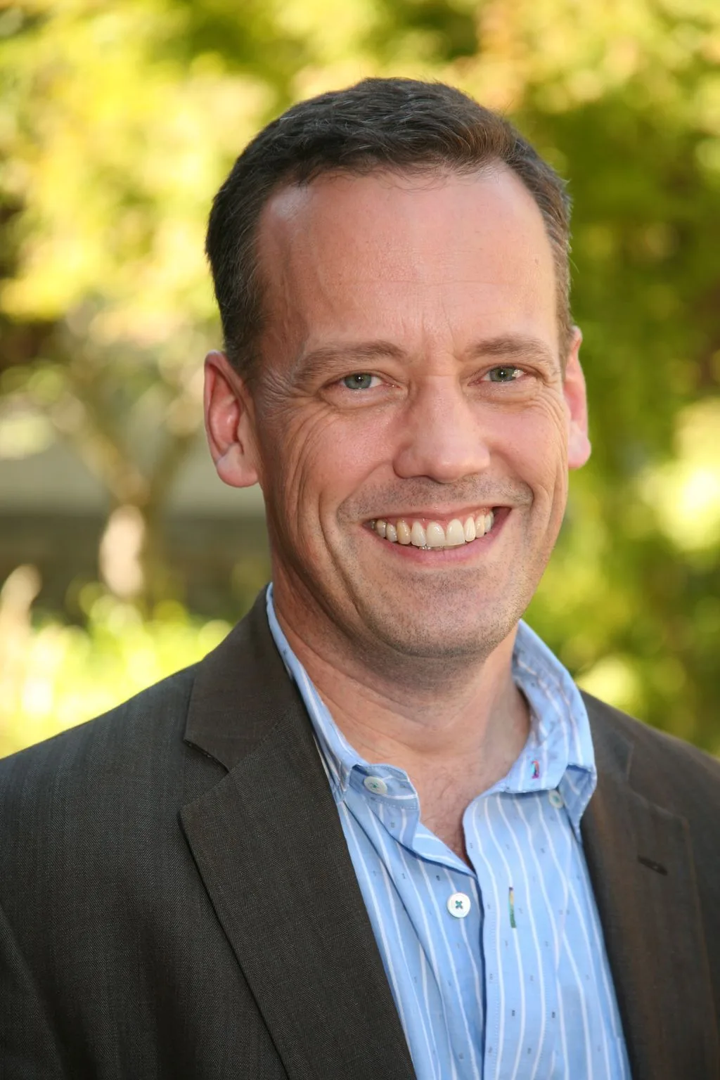 تصویر Dee Bradley Baker