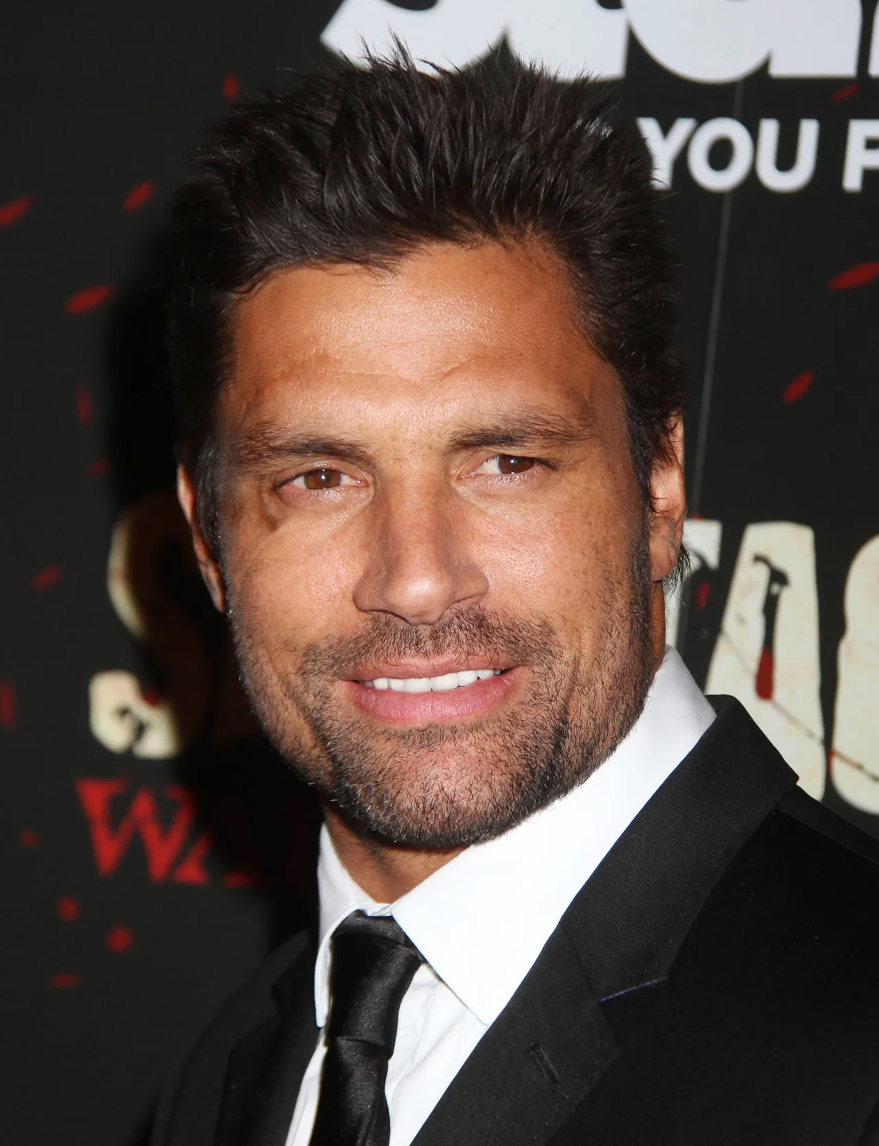 تصویر Manu Bennett