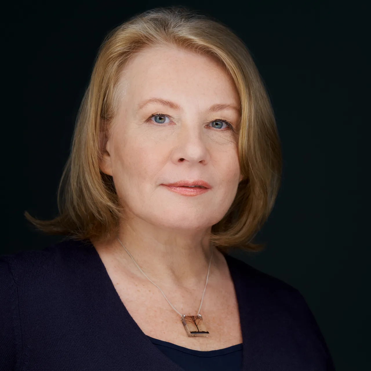 تصویر Elizabeth Saunders