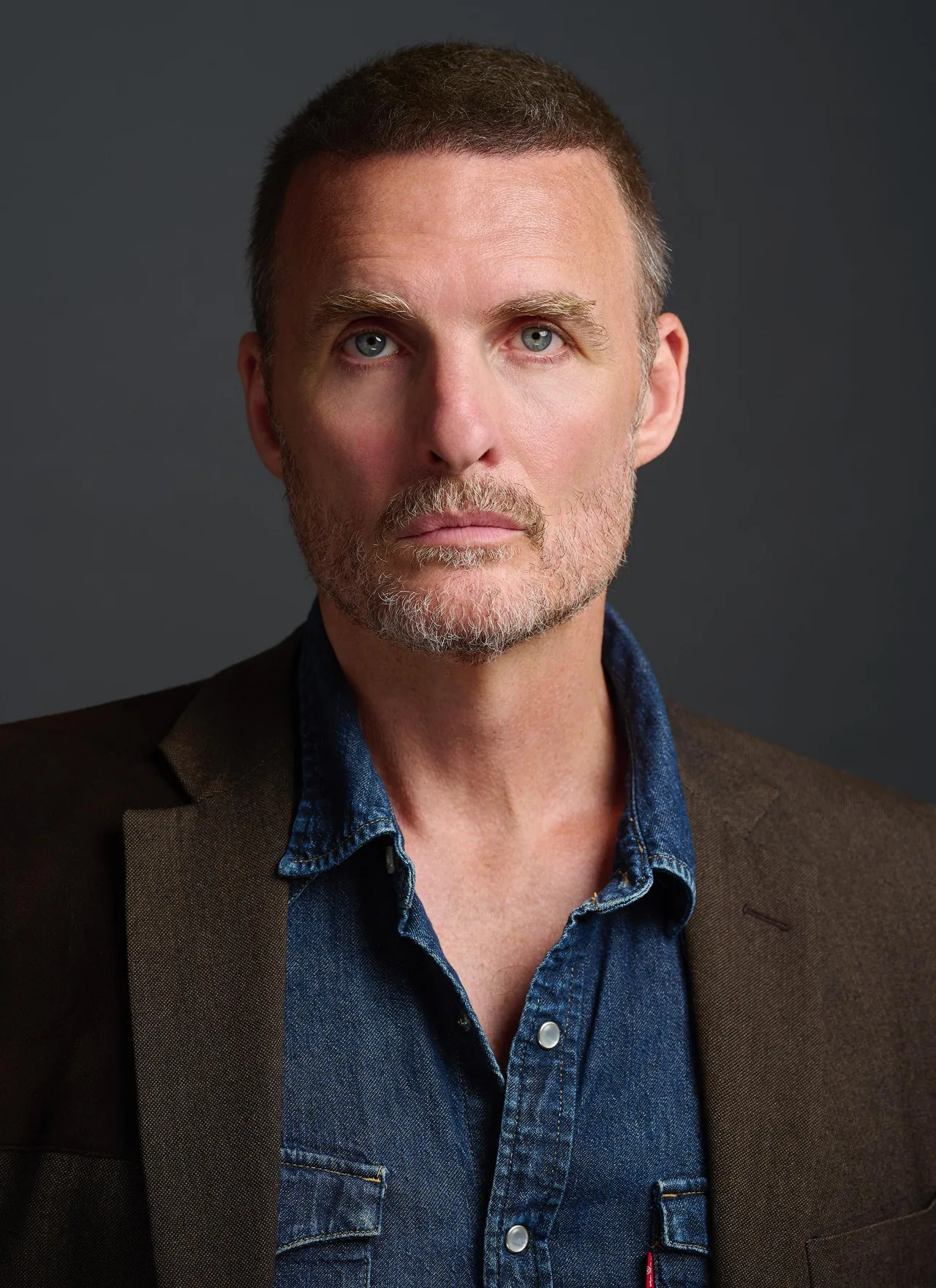 تصویر Greg Bryk