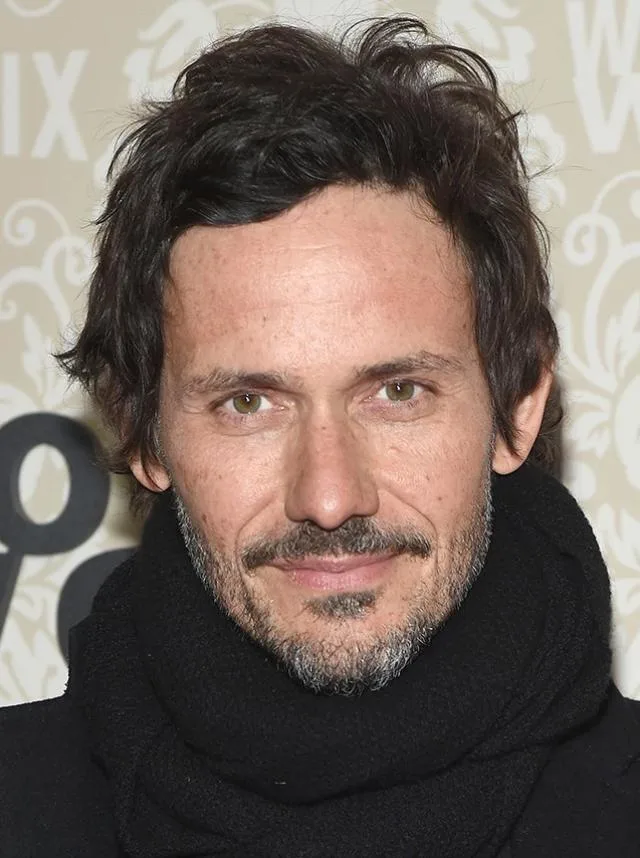 تصویر Christian Camargo