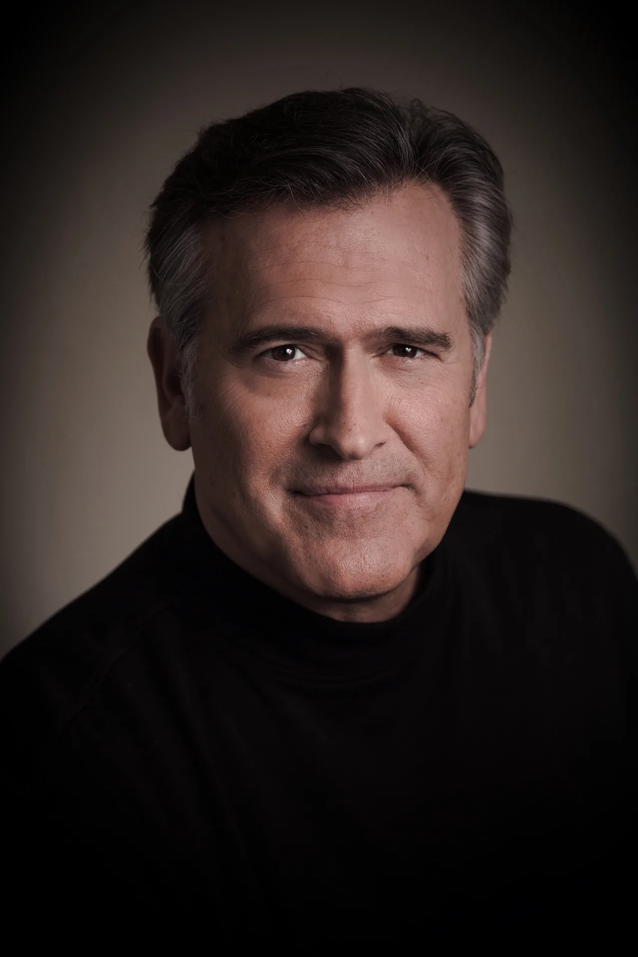 تصویر Bruce Campbell