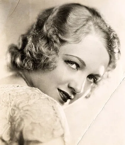 تصویر Virginia Cherrill
