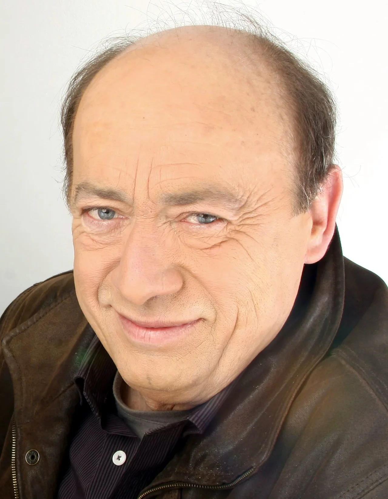 تصویر Etienne Chicot