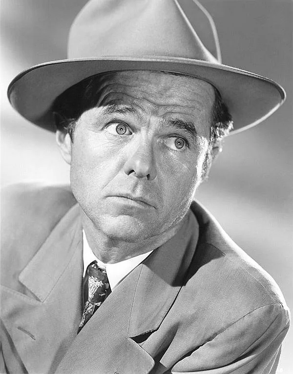 تصویر Elisha Cook Jr.