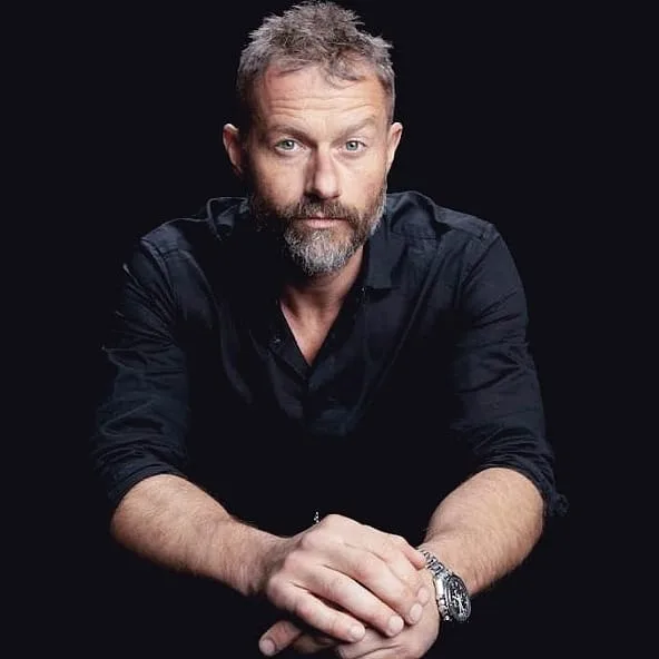 تصویر James Badge Dale