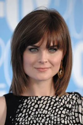 تصویر Emily Deschanel
