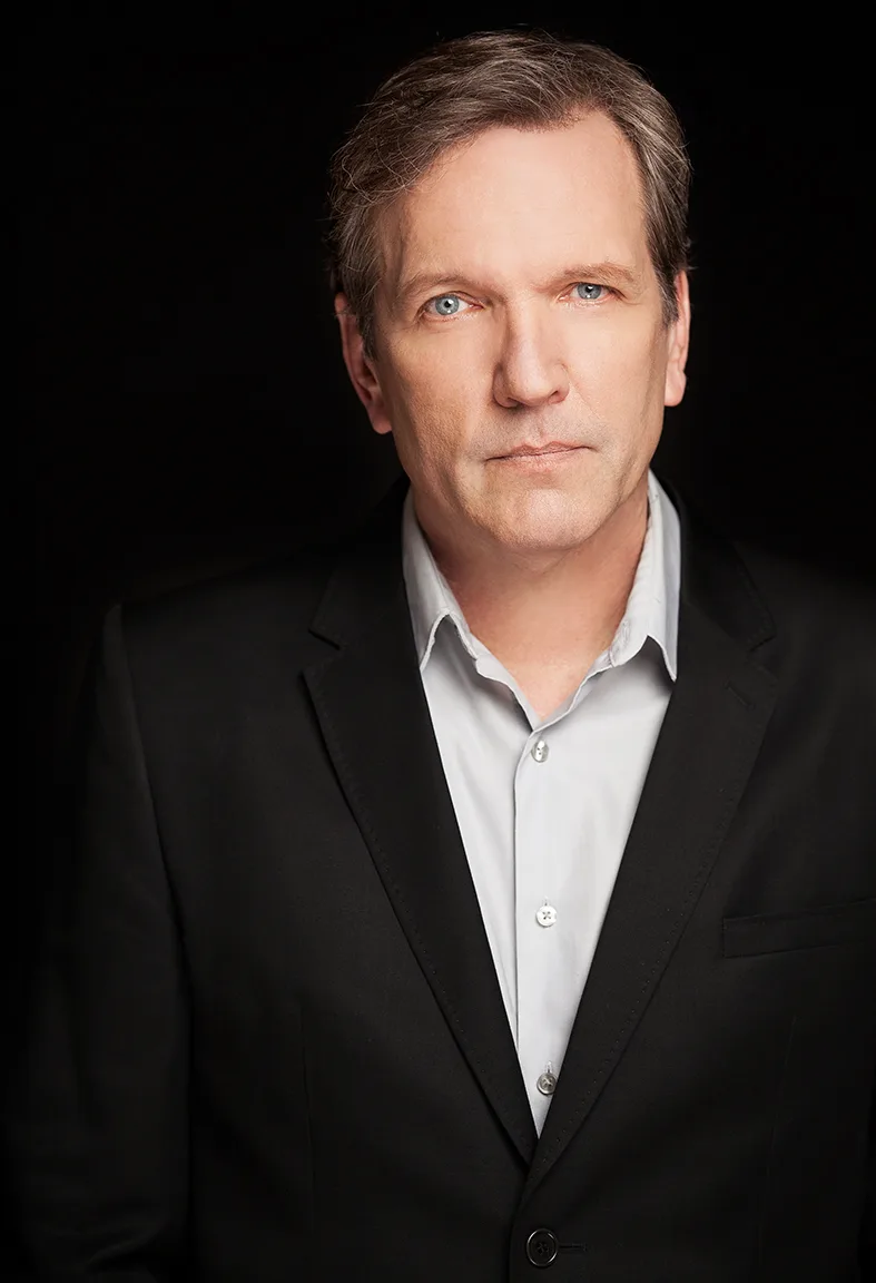 تصویر Martin Donovan