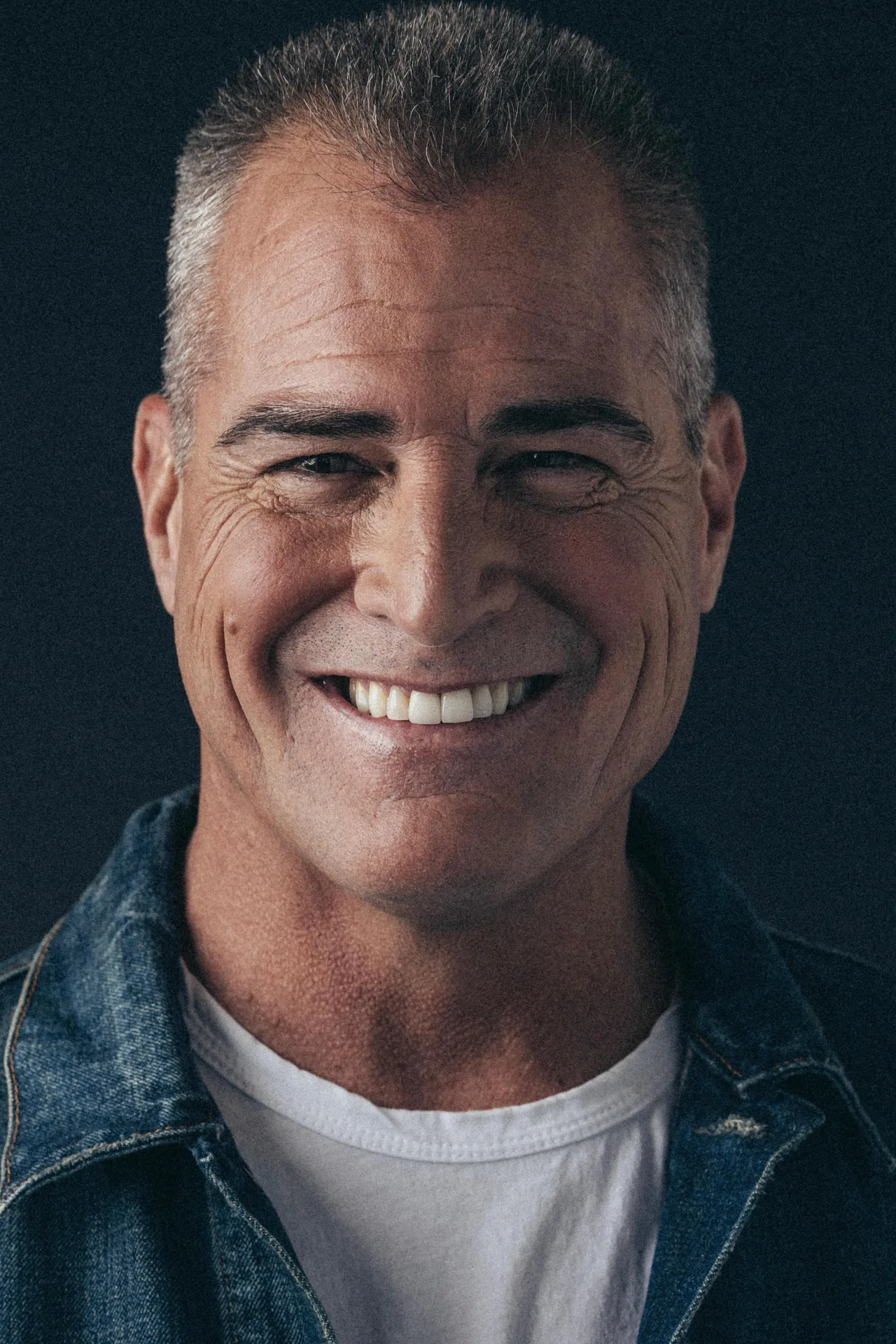 تصویر George Eads