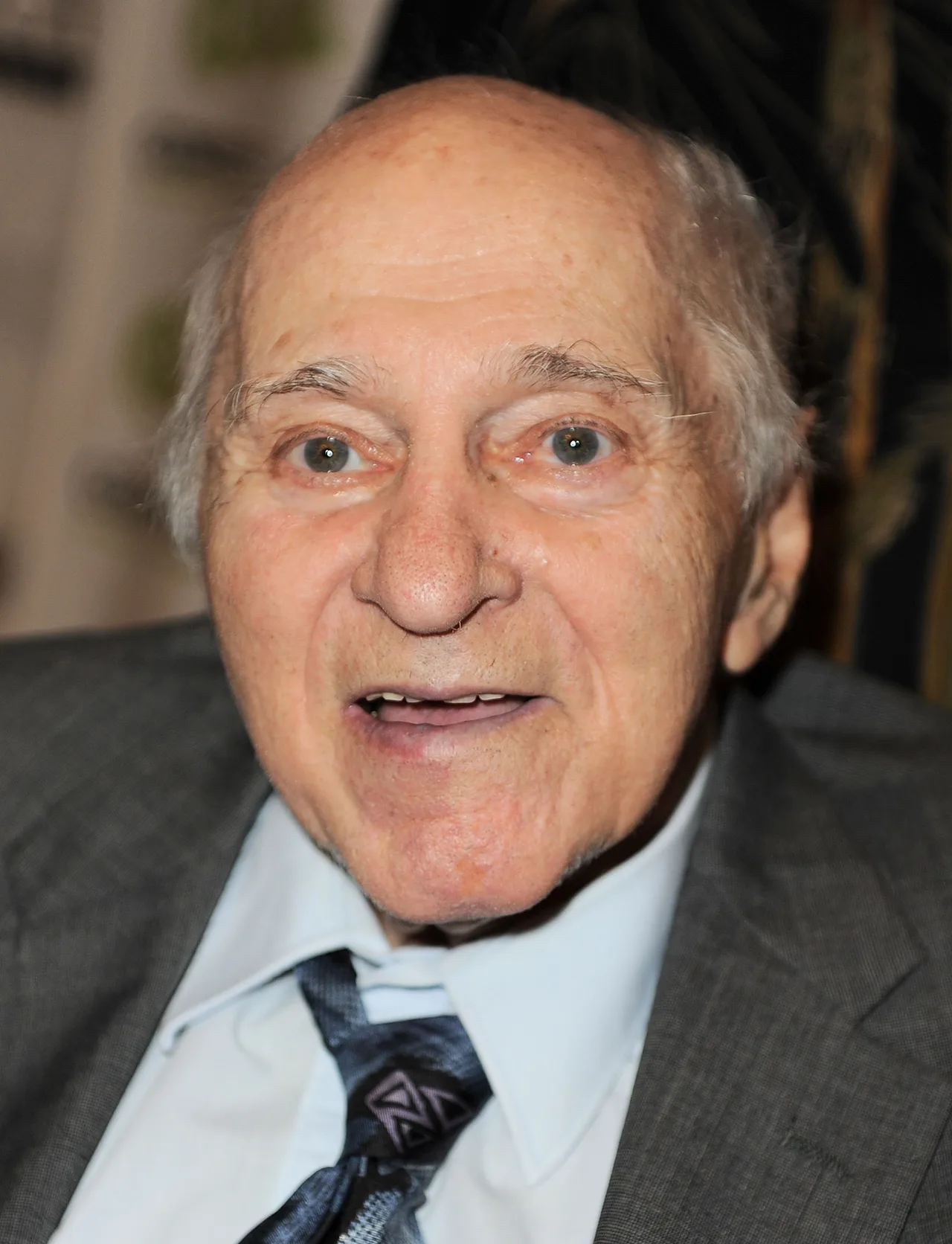 تصویر Robert Ellenstein