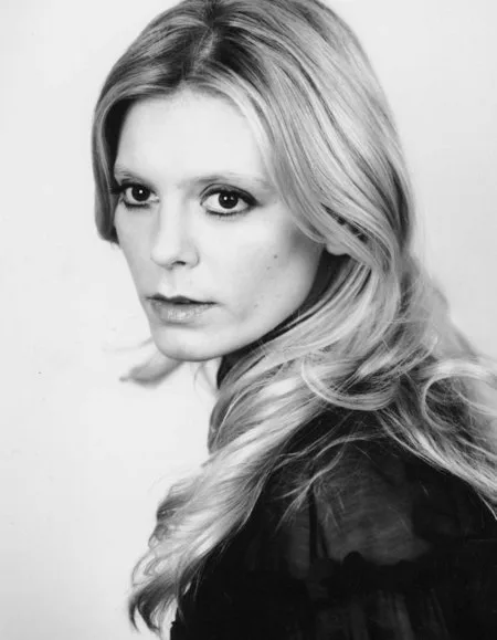 تصویر Emilia Fox