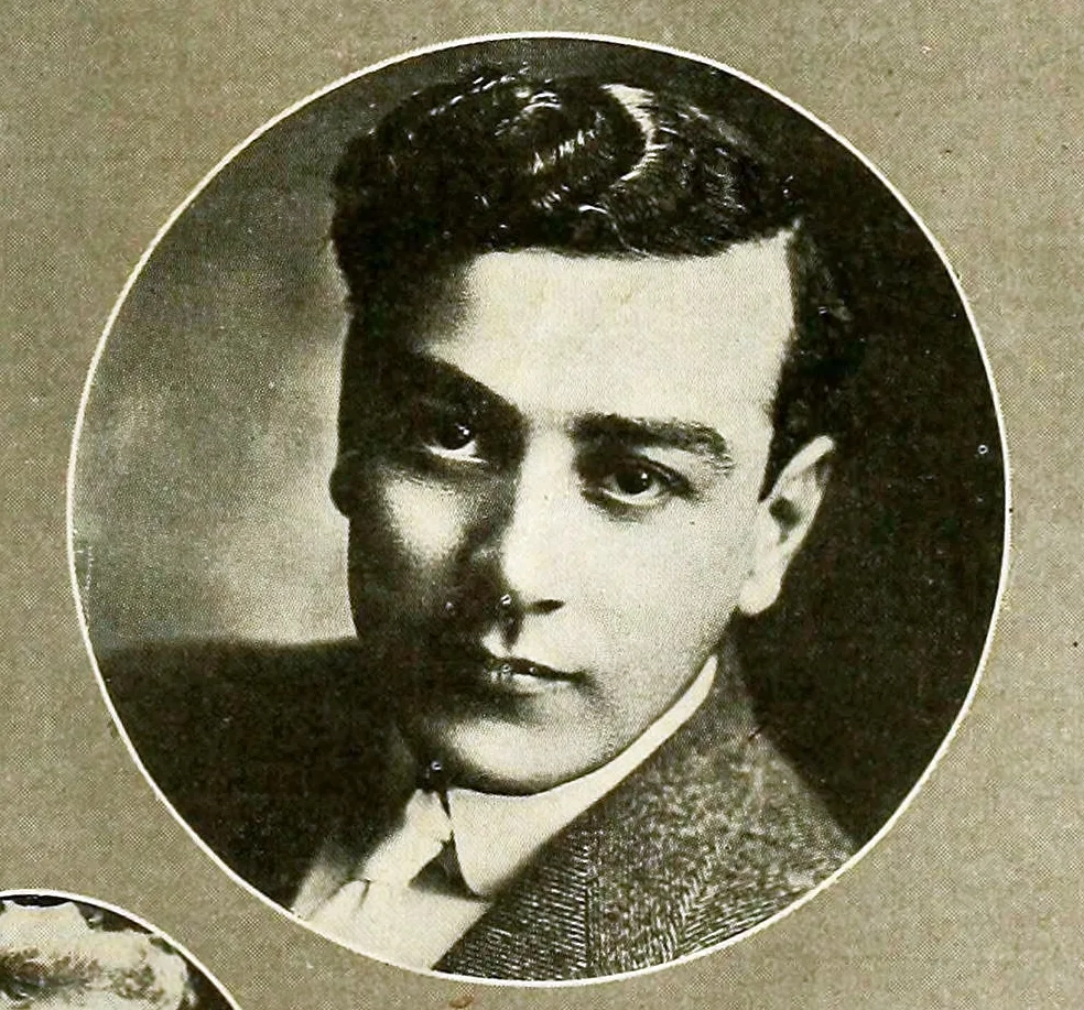 تصویر Al Ernest Garcia