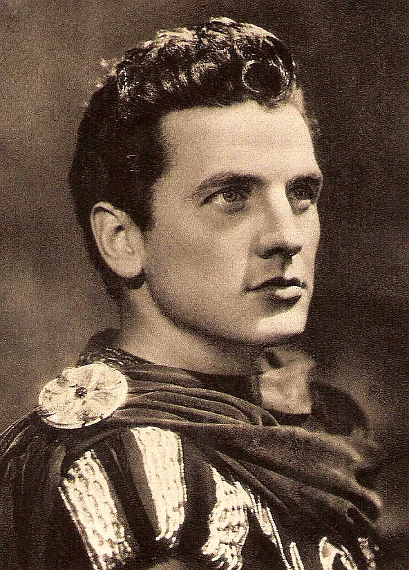 تصویر Massimo Girotti