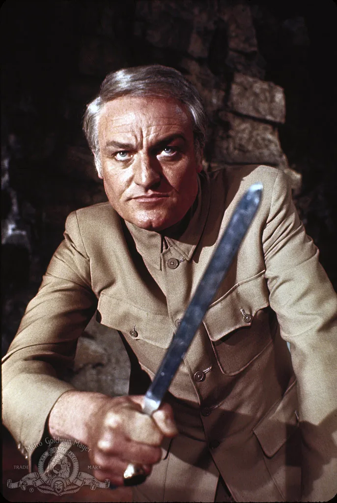 تصویر Charles Gray