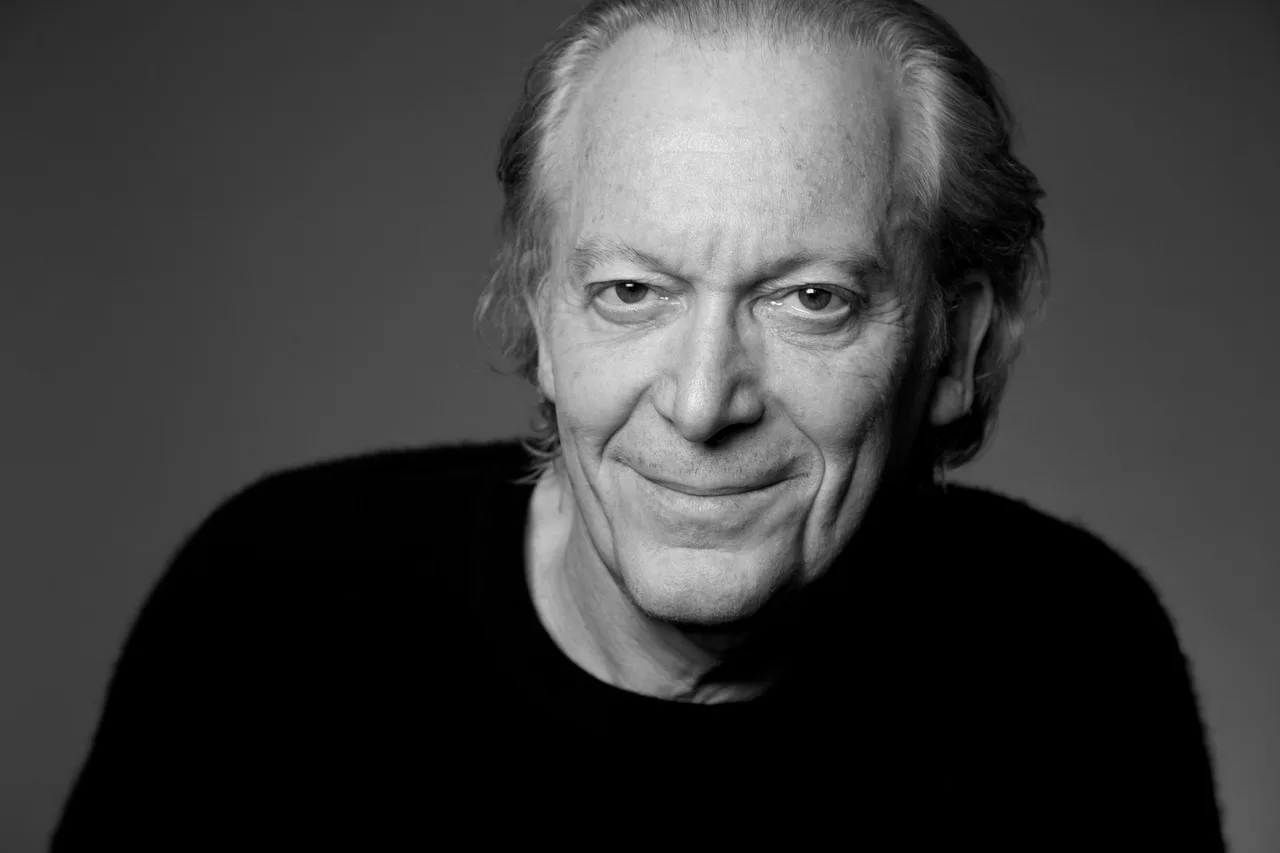 تصویر Ronald Guttman