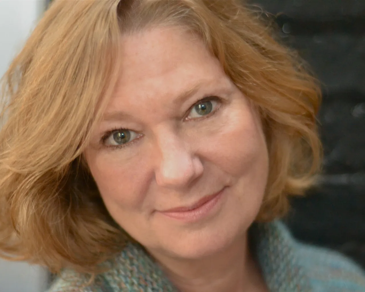 تصویر Deborah Hedwall