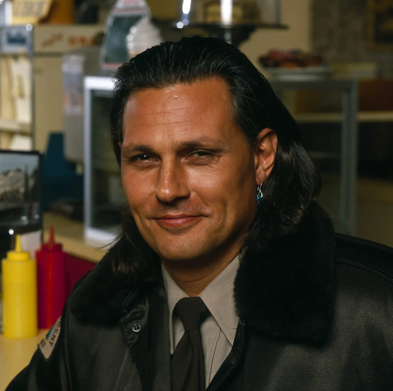 تصویر Michael Horse