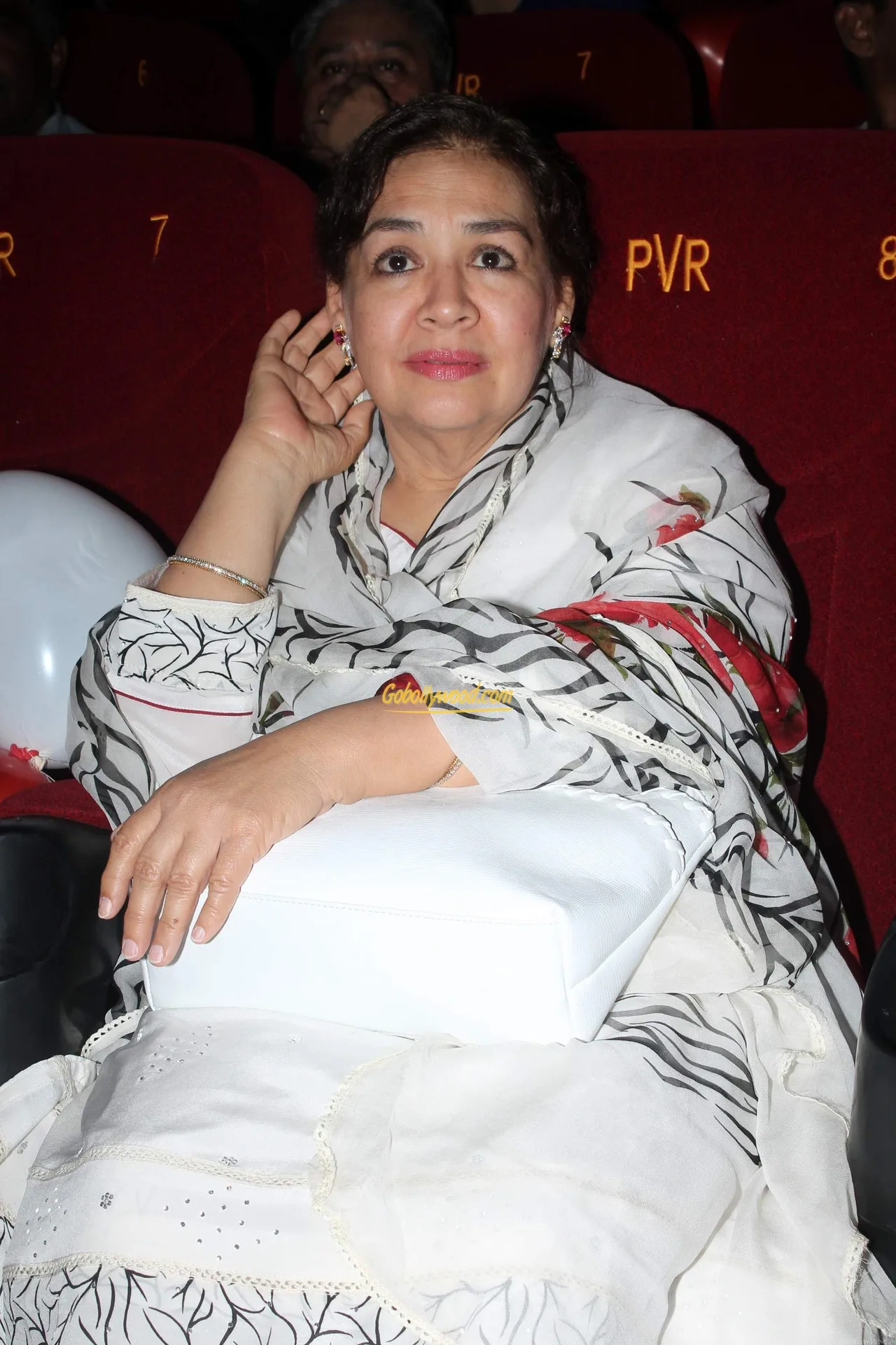 تصویر Farida Jalal