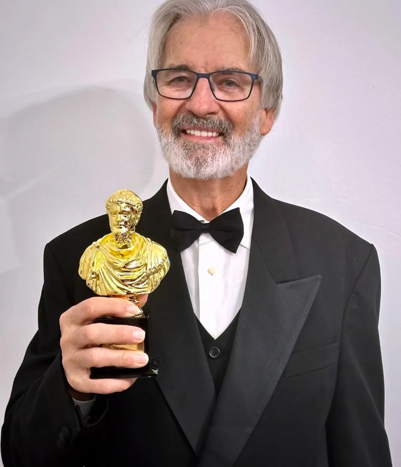 تصویر John Jarratt