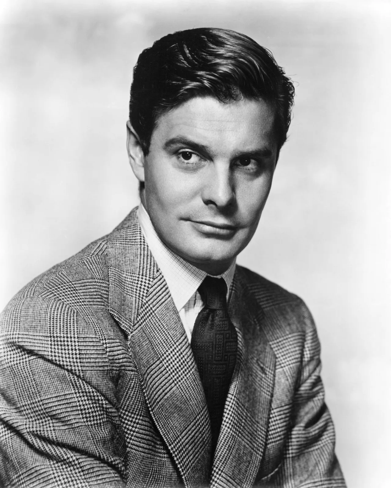 تصویر Louis Jourdan